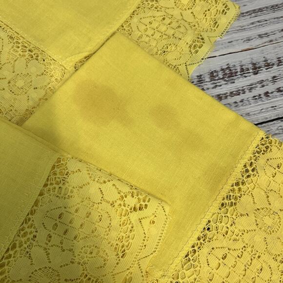 Vintage Set of 6 Linen Dinner Table Napkins Canary Yellow Square Linen Lace - Picture 4 of 8